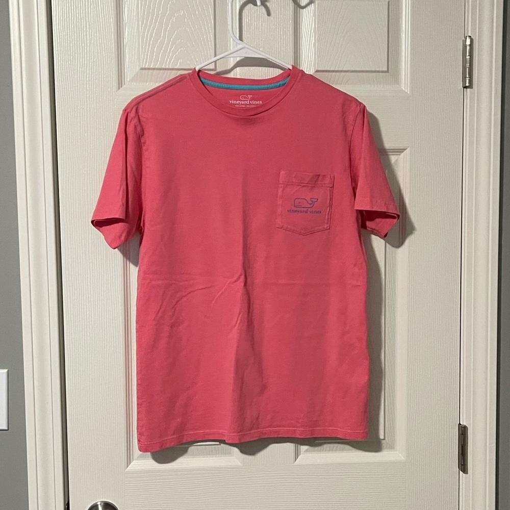 Mens XS Vineyard vibes tshirt